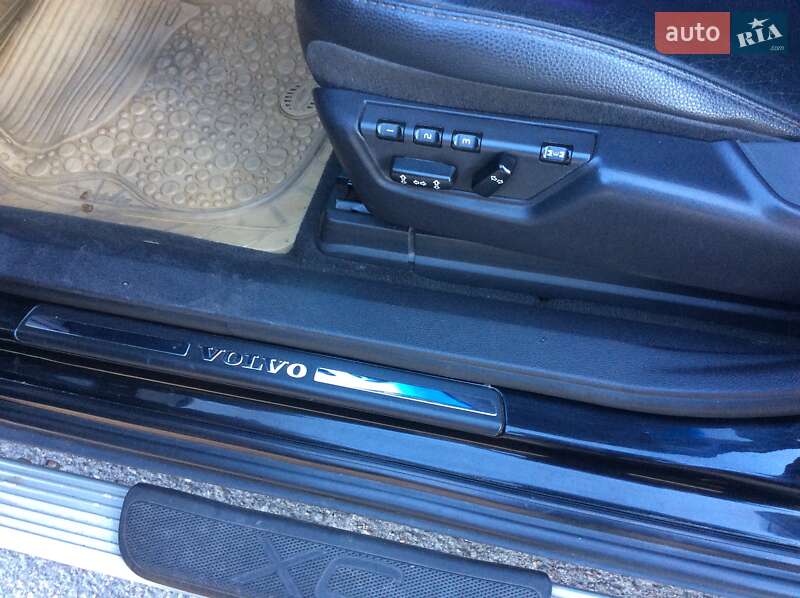Внедорожник / Кроссовер Volvo XC90 2008 в Днепре фото 24 Внедорожник / Кроссовер Volvo XC90 2008 в Днепре