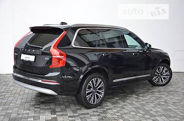 Позашляховик / Кросовер Volvo XC90 2022 в 