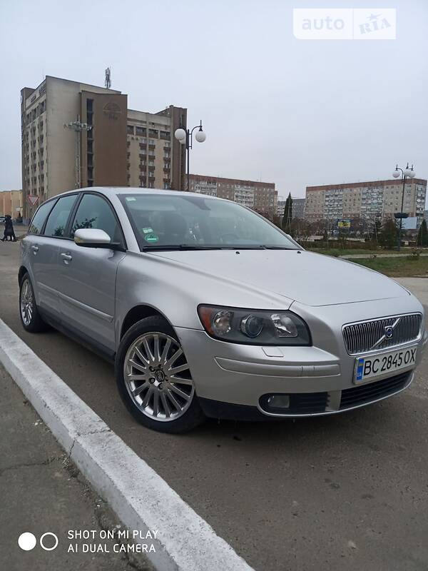 Позашляховик / Кросовер Volvo XC90 2006 в Вараші