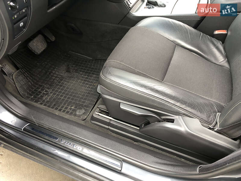 Позашляховик / Кросовер Volvo XC90 2009 в Києві фото 8 Позашляховик / Кросовер Volvo XC90 2009 в Києві