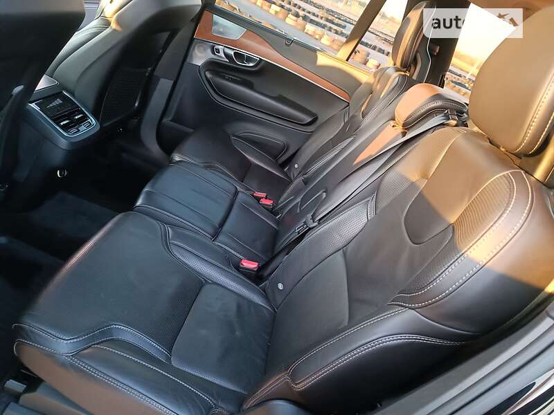 Внедорожник / Кроссовер Volvo XC90 2016 в Львове