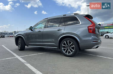 Внедорожник / Кроссовер Volvo XC90 2017 в 