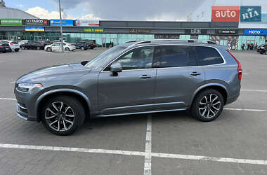 Внедорожник / Кроссовер Volvo XC90 2017 в 