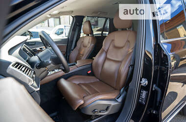 Позашляховик / Кросовер Volvo XC90 2019 в 