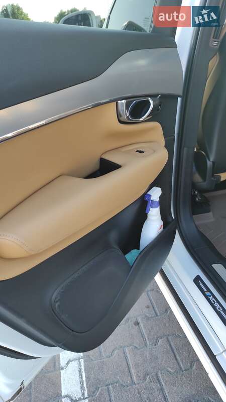Внедорожник / Кроссовер Volvo XC90 2015 в Житомире