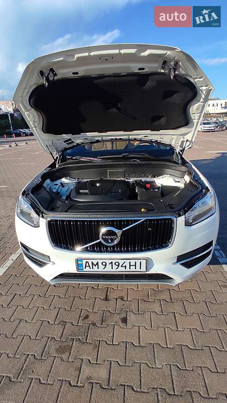 Внедорожник / Кроссовер Volvo XC90 2015 в Житомире