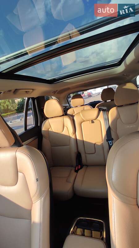 Внедорожник / Кроссовер Volvo XC90 2015 в Житомире
