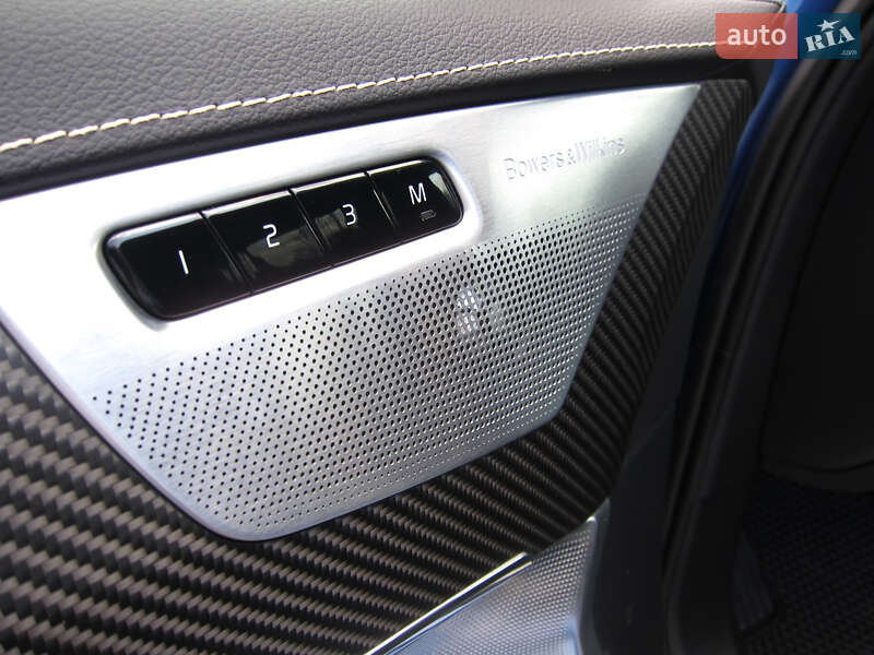 Внедорожник / Кроссовер Volvo XC90 2018 в Днепре