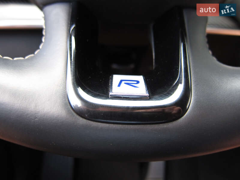 Внедорожник / Кроссовер Volvo XC90 2018 в Днепре