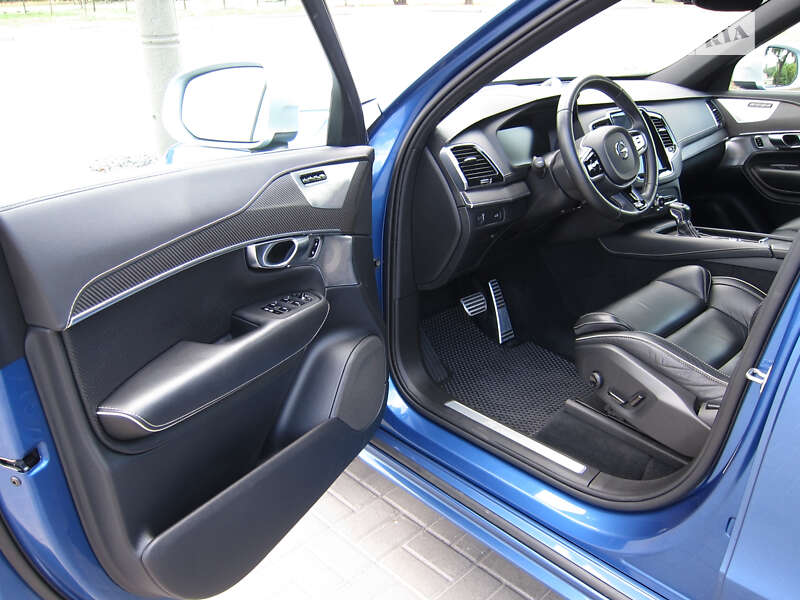 Внедорожник / Кроссовер Volvo XC90 2018 в Днепре