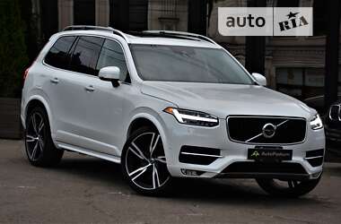 Внедорожник / Кроссовер Volvo XC90 2015 в 