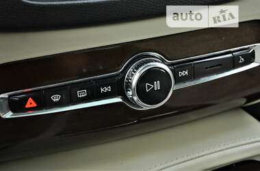 Внедорожник / Кроссовер Volvo XC90 2015 в 
