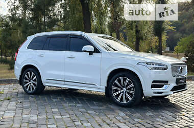 Внедорожник / Кроссовер Volvo XC90 2020 в 
