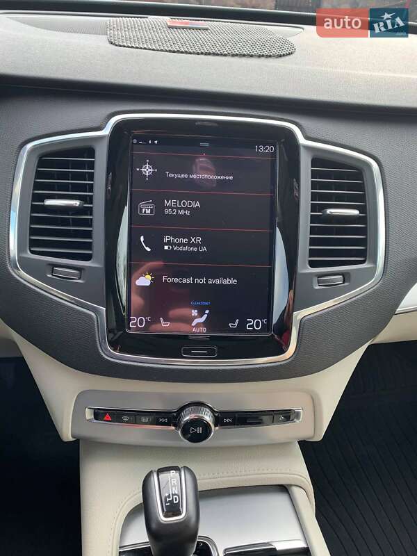 Внедорожник / Кроссовер Volvo XC90 2015 в Киеве