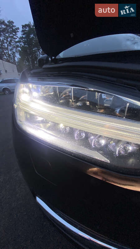 Внедорожник / Кроссовер Volvo XC90 2015 в Киеве