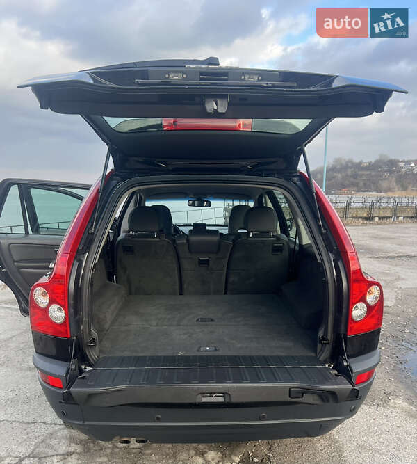 Внедорожник / Кроссовер Volvo XC90 2006 в Киеве