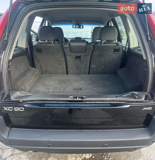 Внедорожник / Кроссовер Volvo XC90 2006 в Киеве