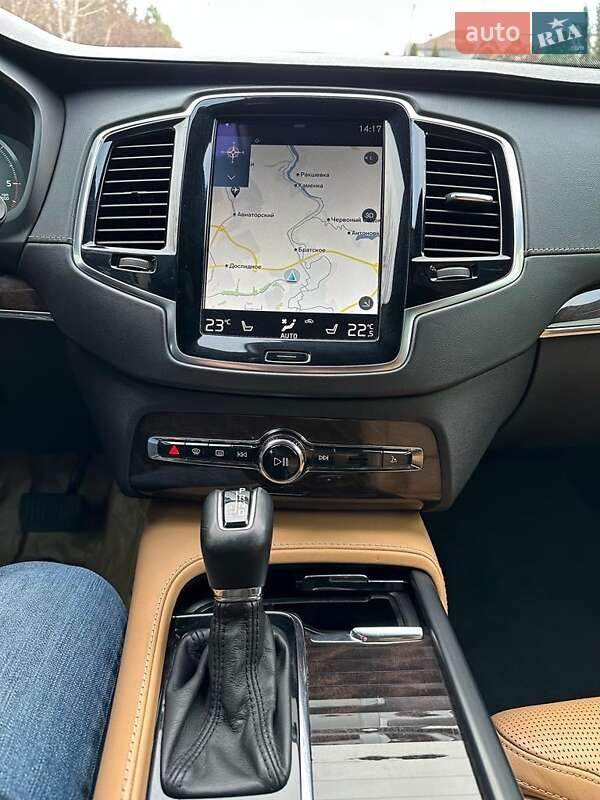 Позашляховик / Кросовер Volvo XC90 2016 в Дніпрі