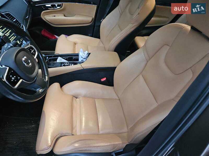 Позашляховик / Кросовер Volvo XC90 2016 в Харкові