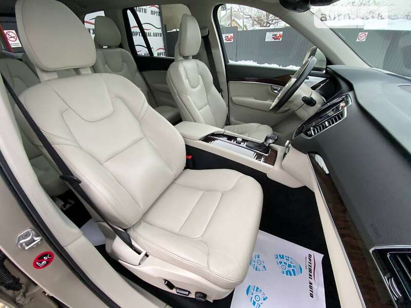Позашляховик / Кросовер Volvo XC90 2016 в Львові