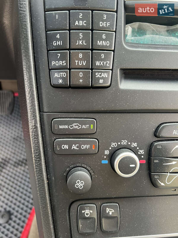 Внедорожник / Кроссовер Volvo XC90 2013 в Виннице