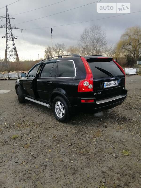 Внедорожник / Кроссовер Volvo XC90 2006 в Черновцах