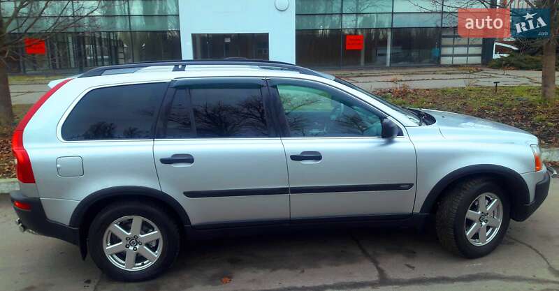 Внедорожник / Кроссовер Volvo XC90 2004 в Кременчуге