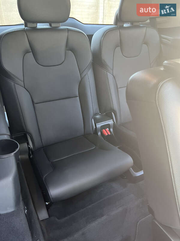 Внедорожник / Кроссовер Volvo XC90 2015 в Полтаве