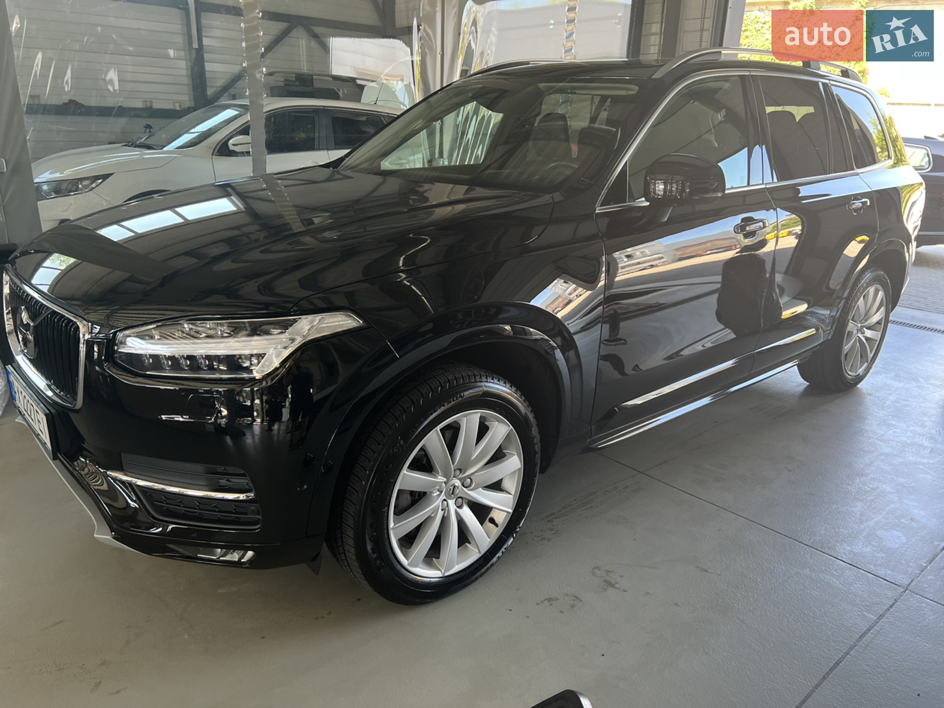 2015 Volvo XC90 - мініатюра 2