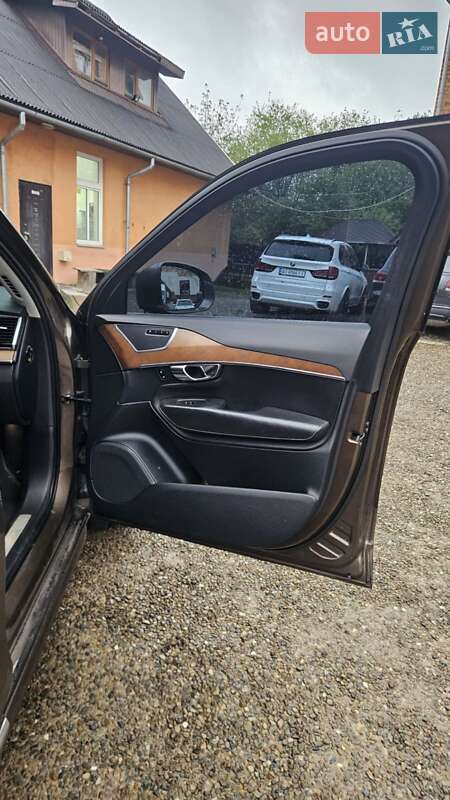 Позашляховик / Кросовер Volvo XC90 2016 в Івано-Франківську