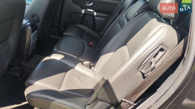 Позашляховик / Кросовер Volvo XC90 2014 в Ковелі