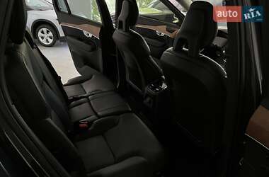 Внедорожник / Кроссовер Volvo XC90 2021 в 