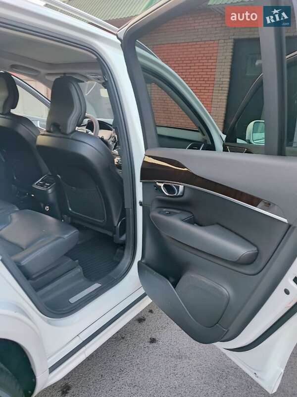 Внедорожник / Кроссовер Volvo XC90 2018 в Кривом Роге