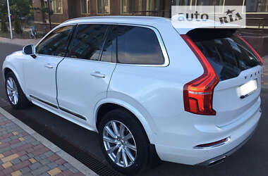 Внедорожник / Кроссовер Volvo XC90 2017 в Днепре