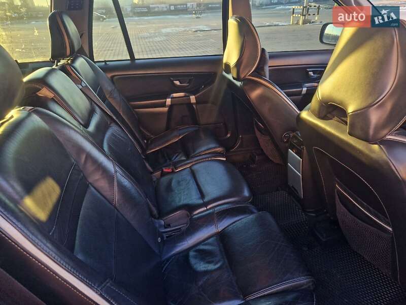 Внедорожник / Кроссовер Volvo XC90 2007 в Киеве
