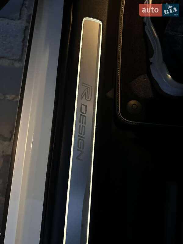 Внедорожник / Кроссовер Volvo XC90 2016 в Львове