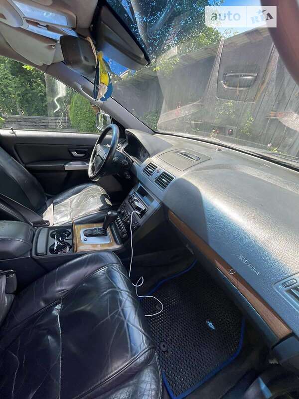 Внедорожник / Кроссовер Volvo XC90 2004 в Любешове