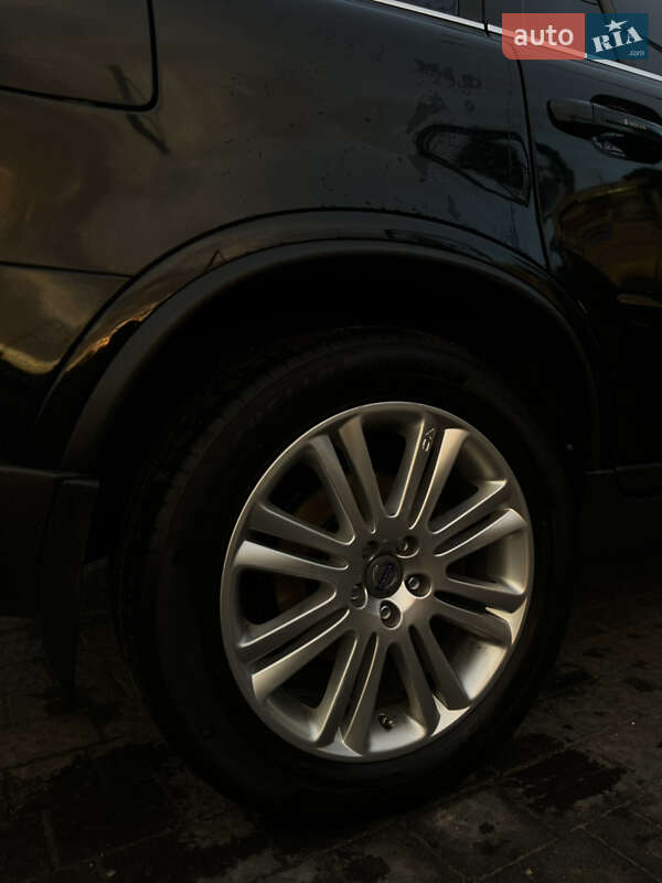 Внедорожник / Кроссовер Volvo XC90 2011 в Ратным