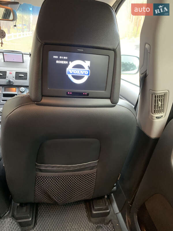 Позашляховик / Кросовер Volvo XC90 2011 в Вараші