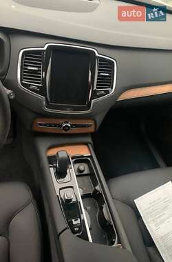 Внедорожник / Кроссовер Volvo XC90 2024 в Львове