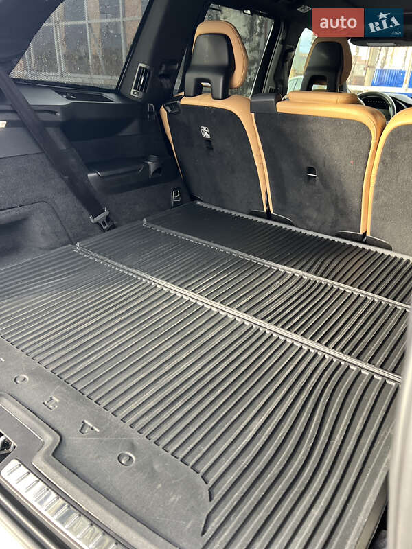 Позашляховик / Кросовер Volvo XC90 2017 в Чернівцях