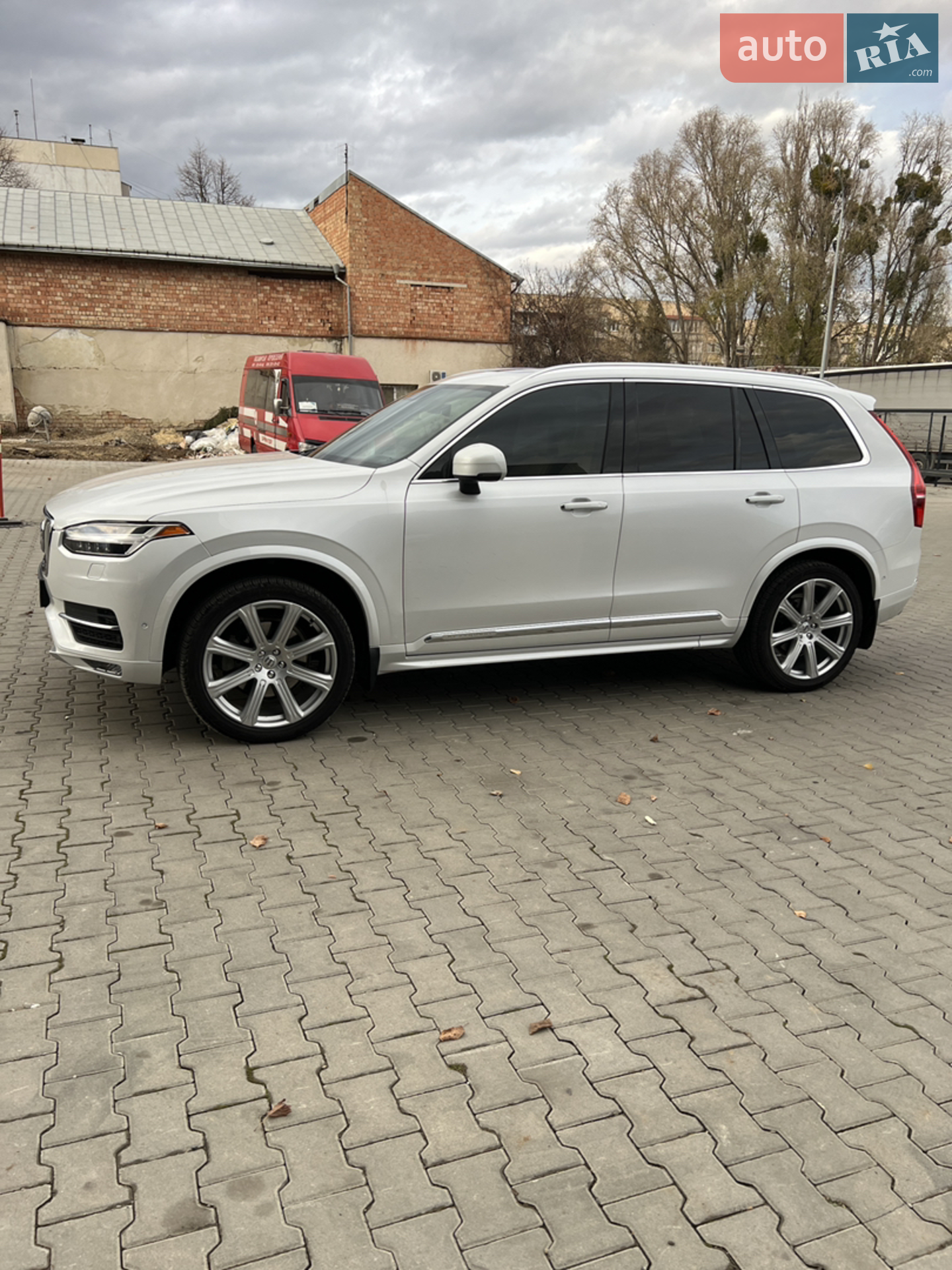 2017 Volvo XC90 - мініатюра 14