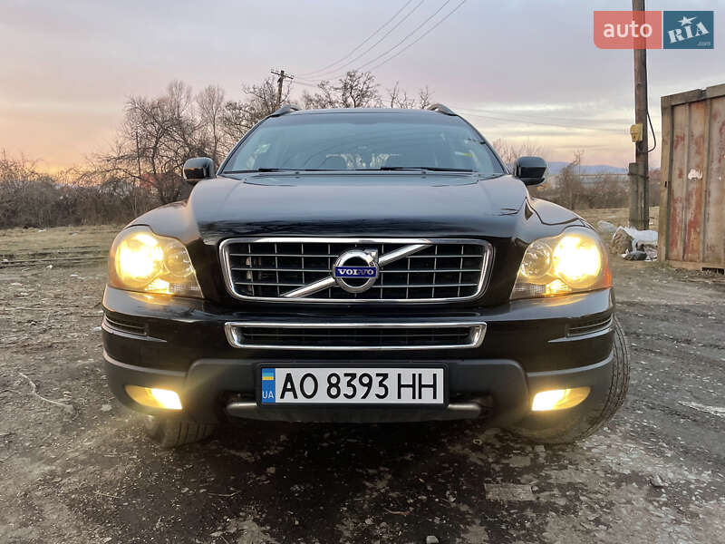 Внедорожник / Кроссовер Volvo XC90 2010 в Иршаве