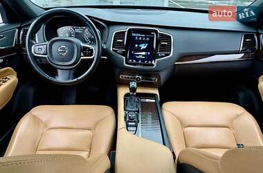 Позашляховик / Кросовер Volvo XC90 2016 в Києві