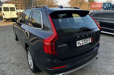 Внедорожник / Кроссовер Volvo XC90 2016 в Черновцах