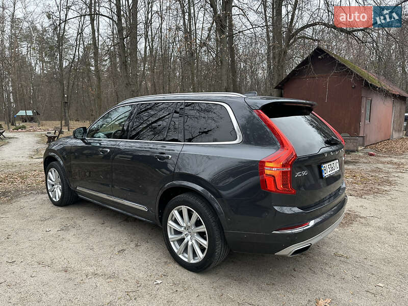 Позашляховик / Кросовер Volvo XC90 2017 в Києві