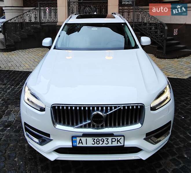 Volvo XC90 2019