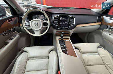 Внедорожник / Кроссовер Volvo XC90 2015 в Киеве