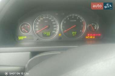 Позашляховик / Кросовер Volvo XC90 2005 в 