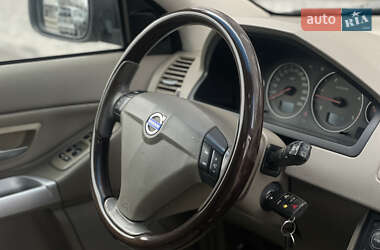 Внедорожник / Кроссовер Volvo XC90 2004 в Чернигове